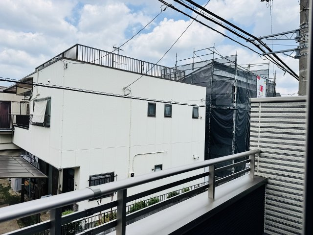 八王子市　元横山町　新築一戸建てのバルコニー|～陽当たりの良いバルコニー　洗濯物がよく乾きそうです～