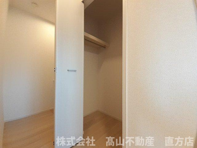 北九州市八幡西区楠橋下方１丁目のアパートの収納