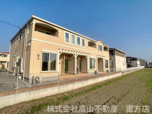 直方市大字感田のアパート