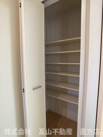 北九州市八幡西区茶屋の原１丁目のアパートの収納
