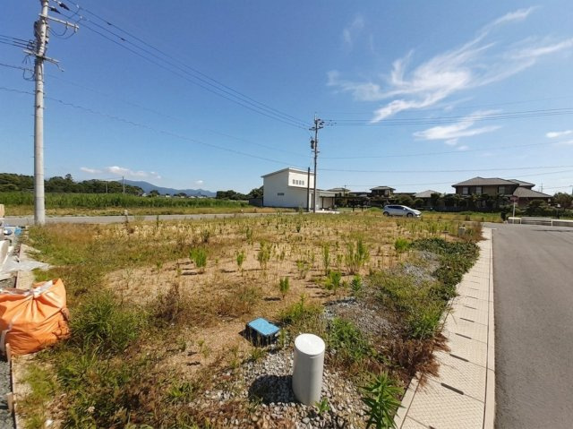 宇土市岩古曽町の売地の外観
