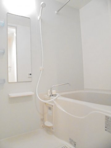 日々の疲れを癒すお風呂付です