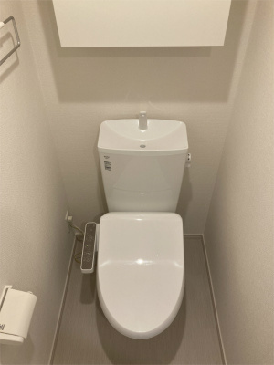 シンプルで使いやすいトイレです
