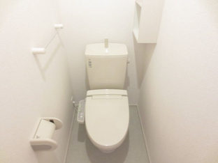 シンプルで使いやすいトイレです