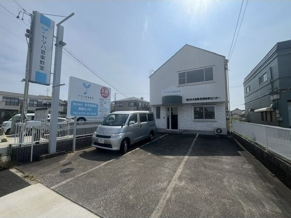 矢木楽器店南陽店舗の外観