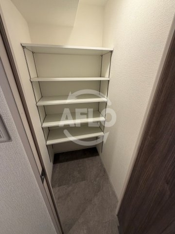Metrosa谷町六丁目South（中央小学校区）の収納|Metrosa谷町六丁目South　シューズボックス