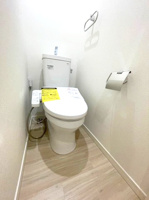 コンパクトで使いやすいトイレです