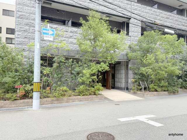 プレサンス京町堀ノース 仲介手数料無料のエントランス