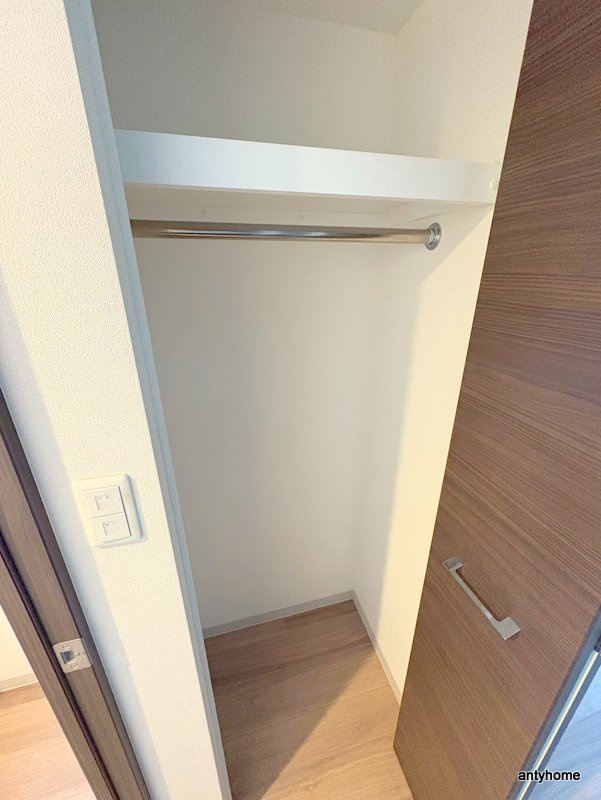 プレサンス京町堀ノース 仲介手数料無料の収納