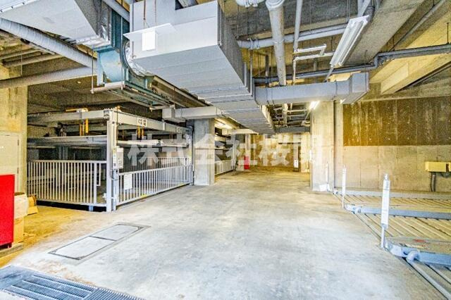 クリオ大口壱番館の駐車場