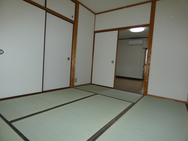 フォレスト大森の和室
