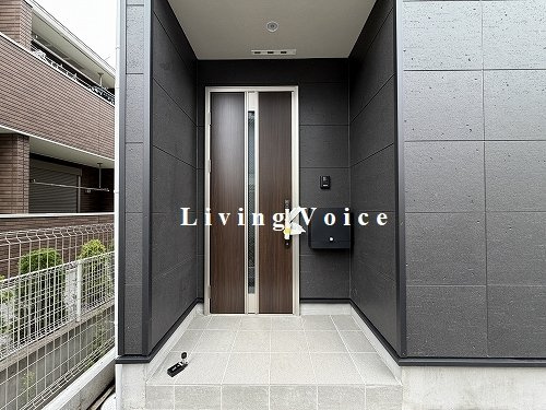【仲介手数料０円】海老名市中野第10　新築一戸建ての玄関|海老名市中野第10　新築一戸建て