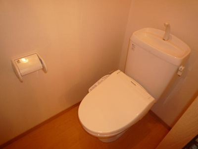 【トイレ】 | ＣＯＮＦＯＲＥ（コンフォール） | 落ち着いた色調のトイレです