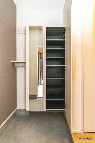 アガパンサス　Ⅱの玄関