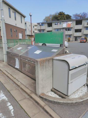 【その他共用部分】 | ブランシュールA | 敷地内ゴミ置き場です