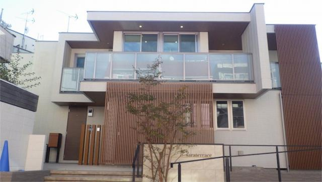狛江市東和泉４丁目の賃貸マンションの外観