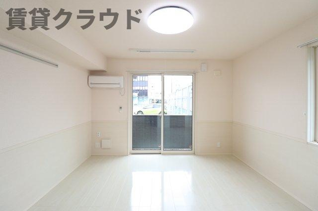 レーヴの居間・リビング|おしゃれな居間です