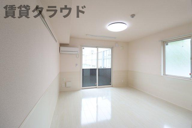 レーヴの洋室|落ち着いた色調の洋室です