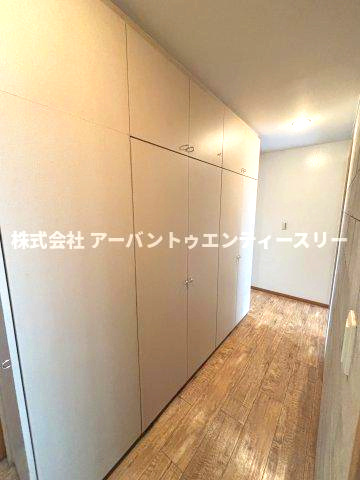 エルムコートの内装