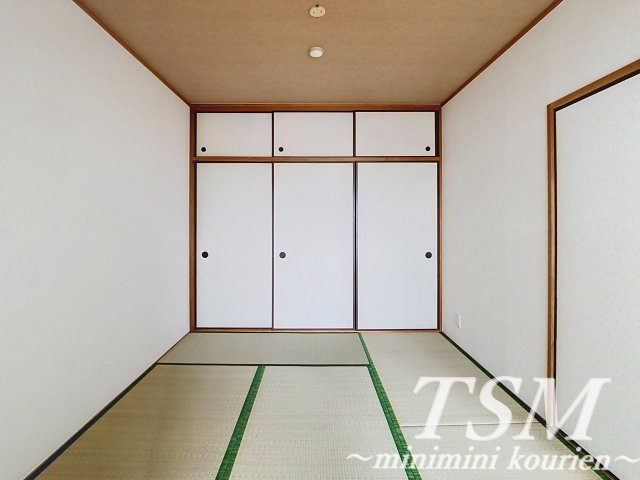 長楽ビルの和室