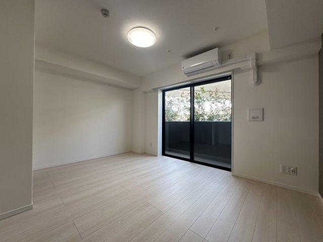 川崎市多摩区宿河原６丁目の賃貸マンションの居間・リビング