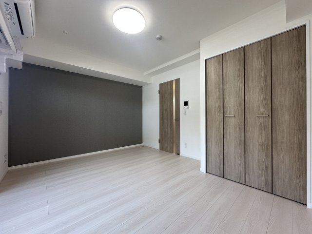 川崎市多摩区宿河原６丁目の賃貸マンションの居間・リビング