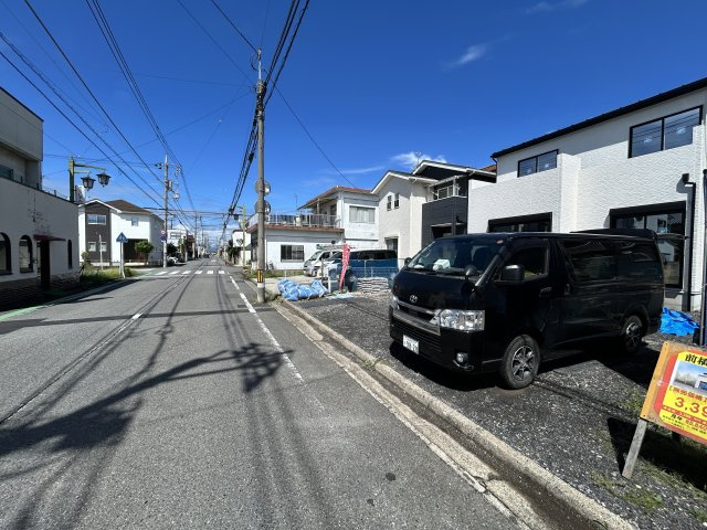 新築　前橋市朝倉町1区画の前面道路含む現地写真|現地写真　南側接道幅員約8.0ｍ