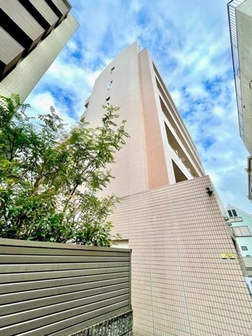 キャメロットのその他|74934448_5.jpg