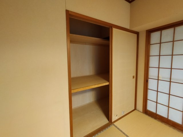 ハウステンボスヒルズⅢの収納