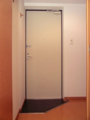 【玄関】シュクル医大南