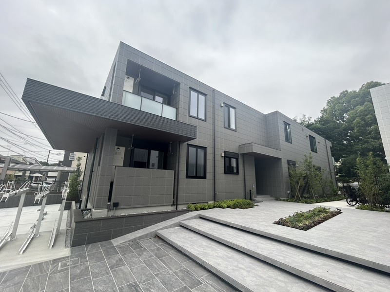 Hilltop　East