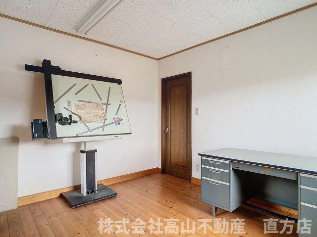 小竹町新山﨑事務所の内装