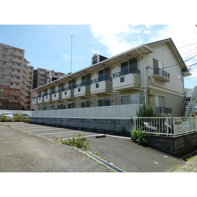 横浜市戸塚区上倉田町のアパートの外観