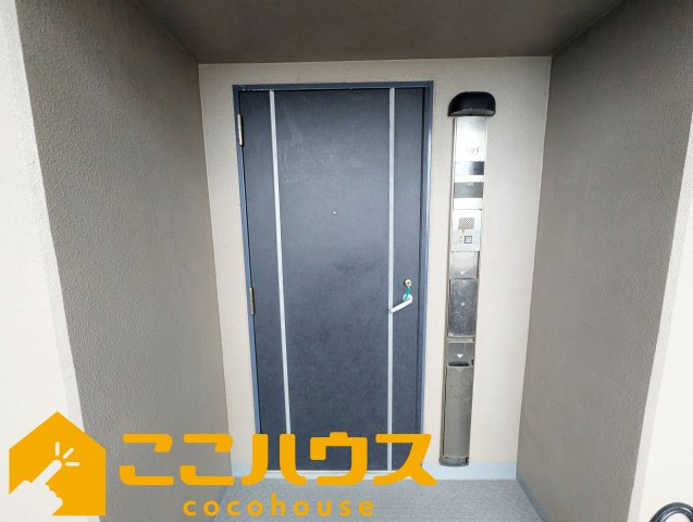 ライオンズヒルズ具志の玄関|玄関