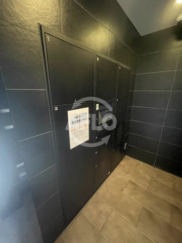 プレサンス塚本駅前|プレサンス塚本駅前　宅配ボックス