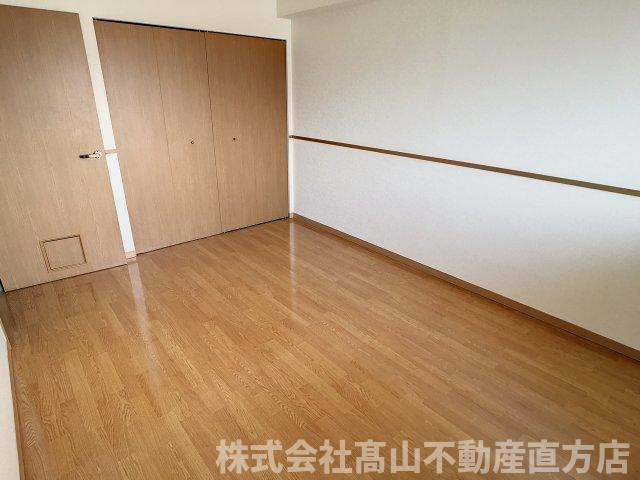 ミレニアム須崎の寝室