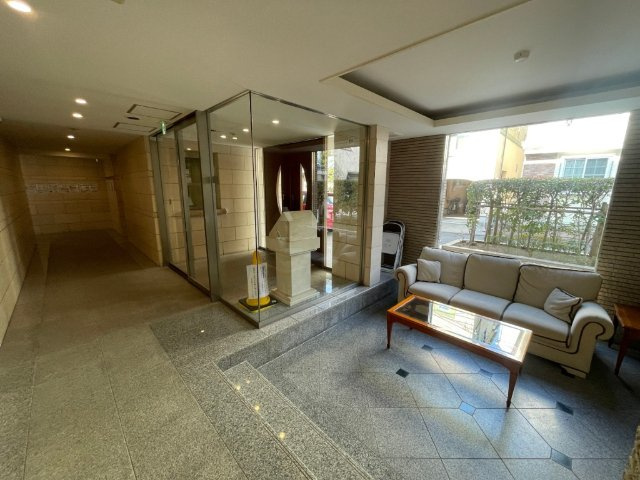 パークナード春日ヒルズのロビー|74947329_21.jpg