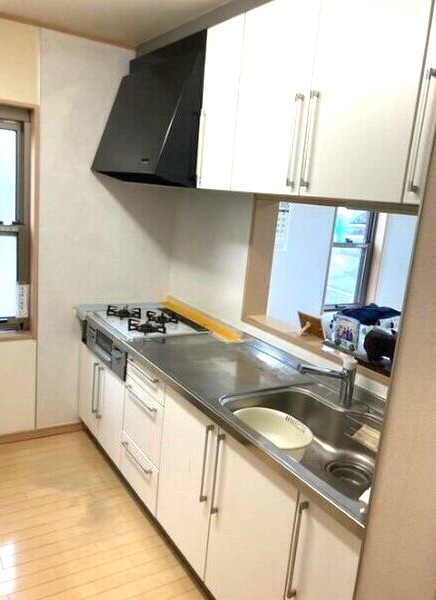 千種区上野三丁目戸建のキッチン