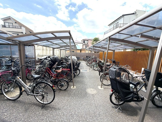レジデンス奥戸の駐車場|59126858_21.jpg