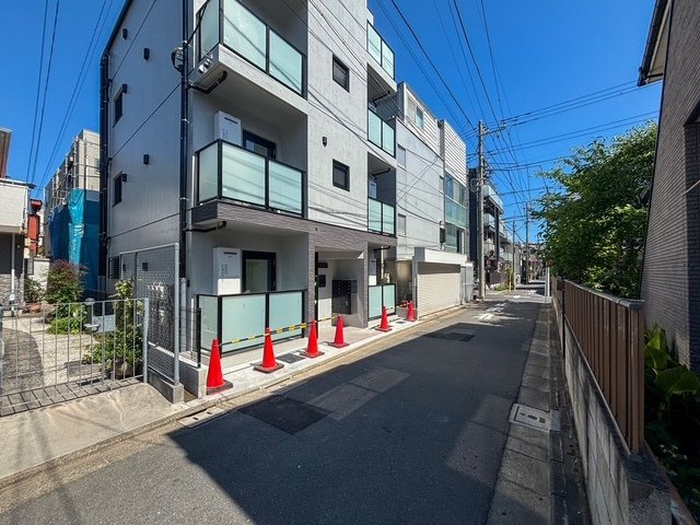 リアル北千住の駐車場|74095659_20.jpg