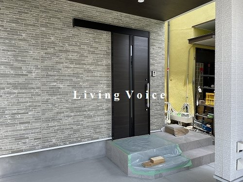 【仲介手数料０円】平塚市平塚3丁目　新築一戸建ての玄関|【仲介手数料０円】平塚市平塚3丁目　新築一戸建て