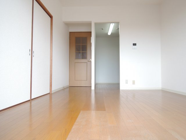 クレアメゾン氷室の内装