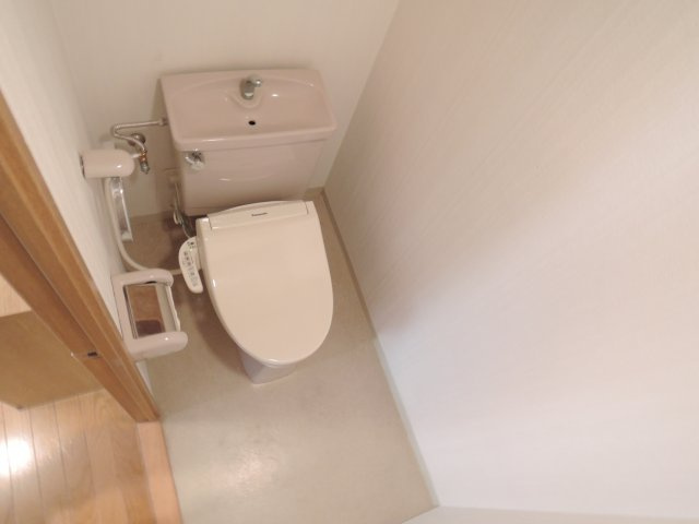 クレアメゾン氷室のトイレ