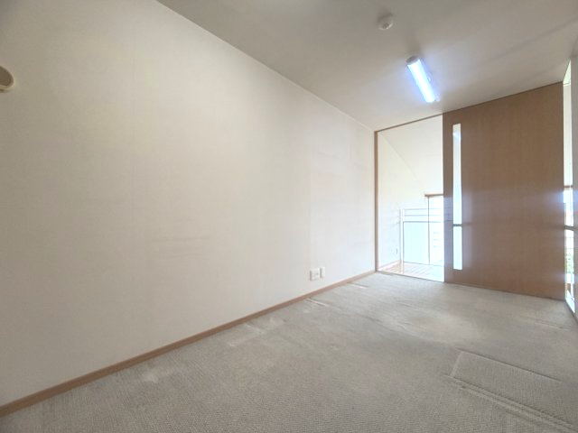 コージースクエア垂水海岸通の洋室