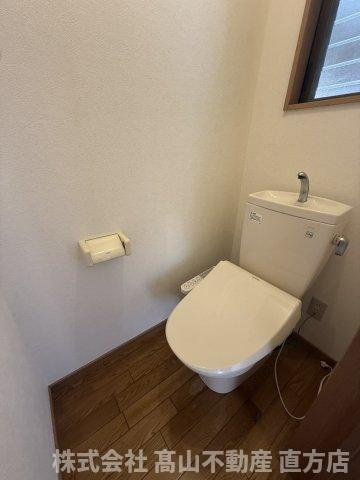 直方市大字感田のアパートのトイレ