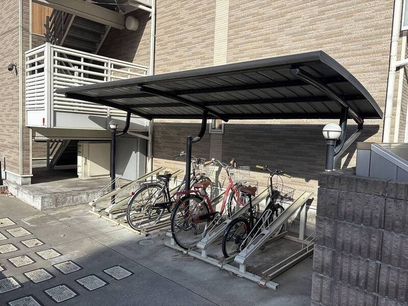 レオネクストさくらブリアンの駐車場|74536260_6.jpg