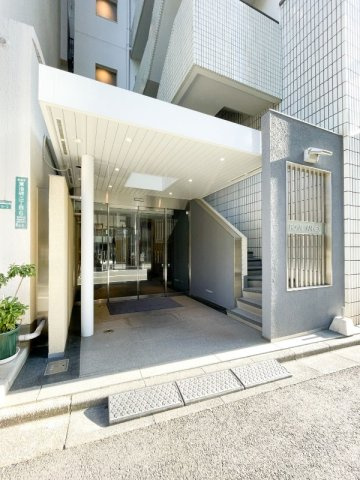 ロイヤルアネックスのエントランス|74457481_3.jpg