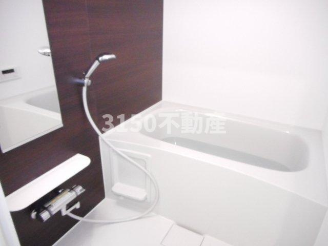 カレント　ヒガシウズラ　Ｃの浴室|日々の疲れを癒すお風呂付です
