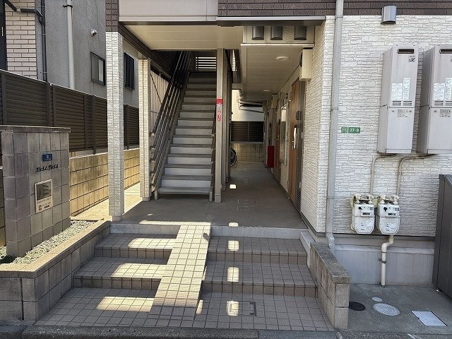 クレイノグレイスのエントランス|74306799_4.jpg