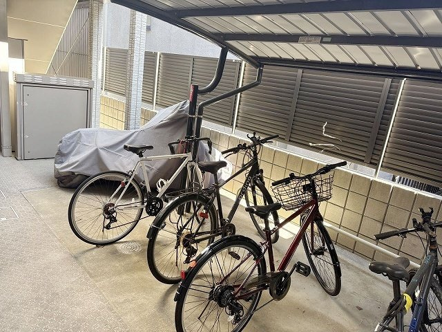 クレイノグレイスの駐車場|74570235_8.jpg